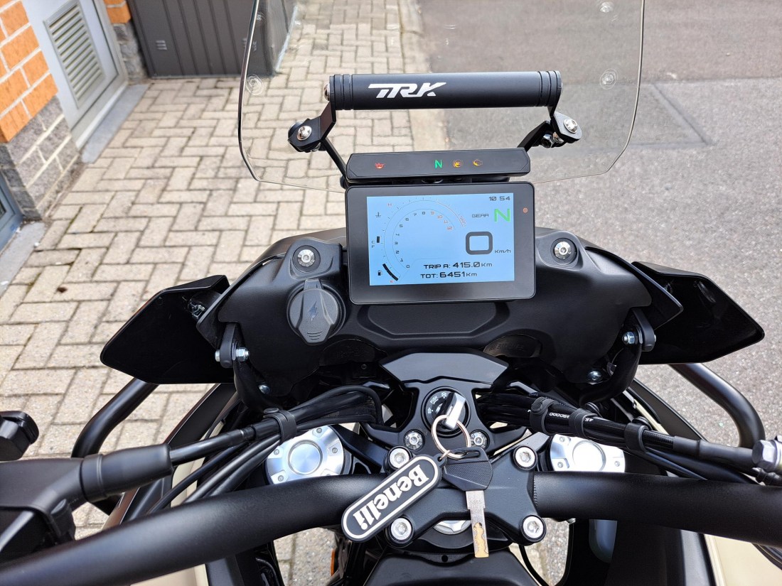 1000064297