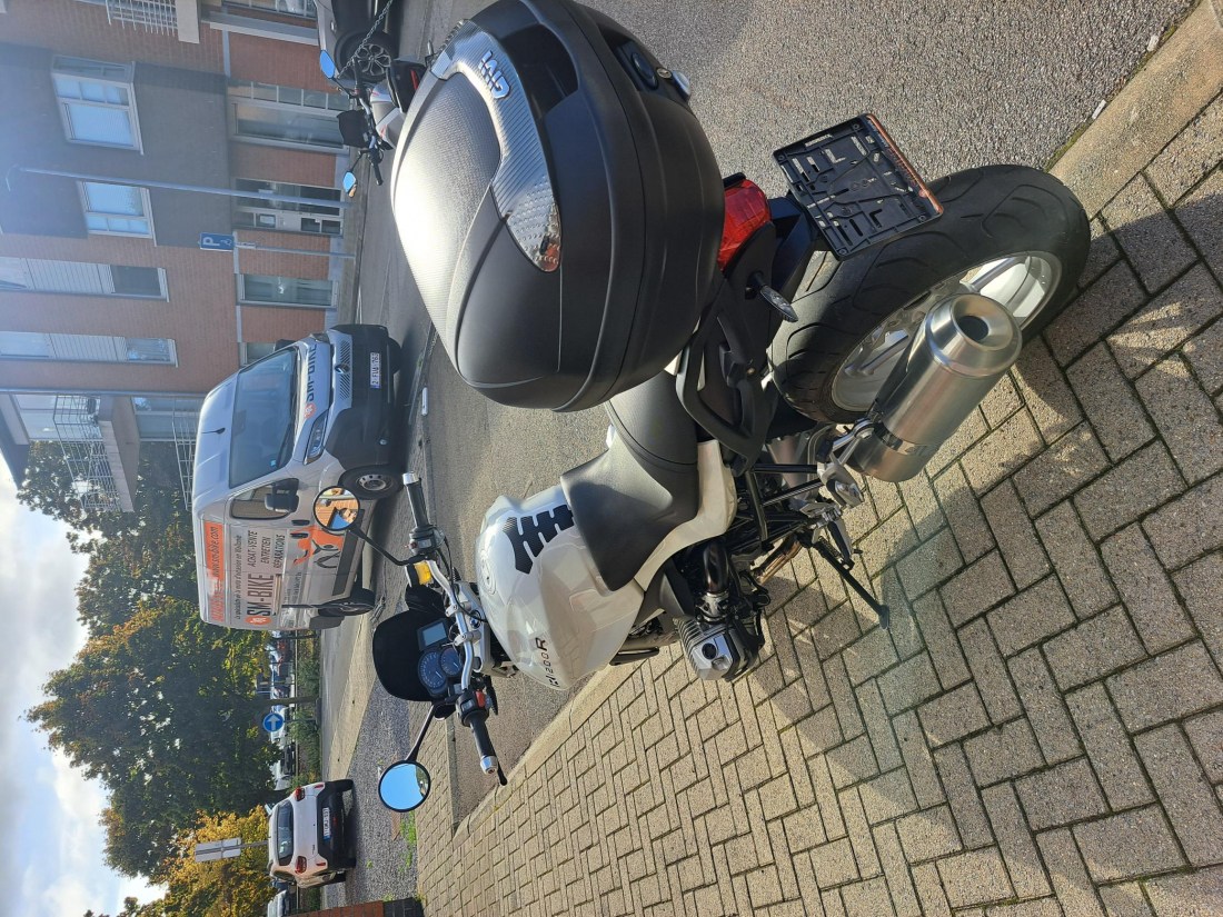 1000066371