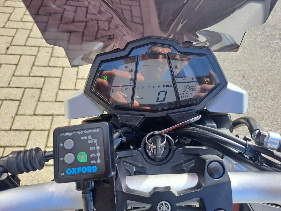 1000066385