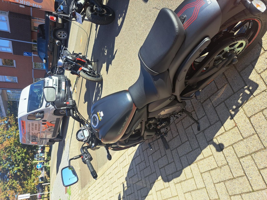 1000067255